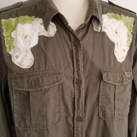 Refashioned Vintage Army Green Shirt (M/L) - Picture 5 of 7